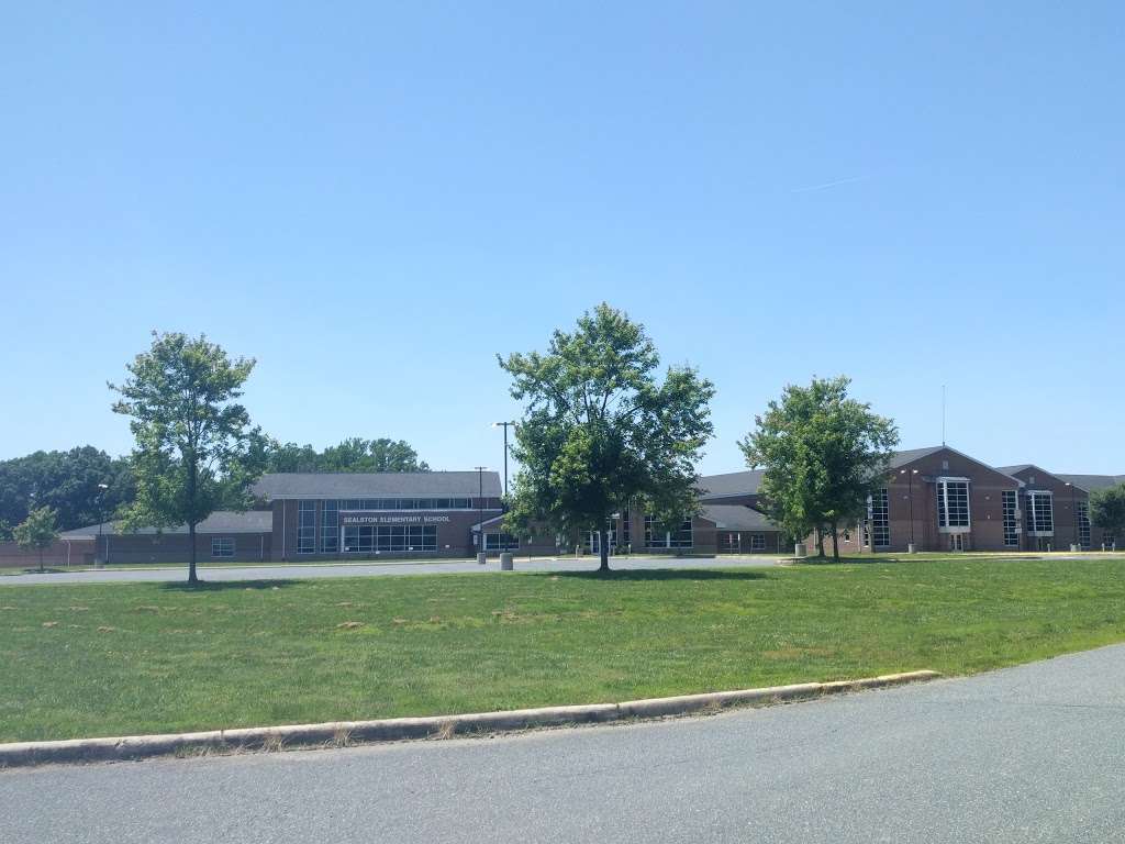 Sealston Elementary School | 11048 Fletchers Chapel Rd, King George, VA 22485, USA | Phone: (540) 775-3400