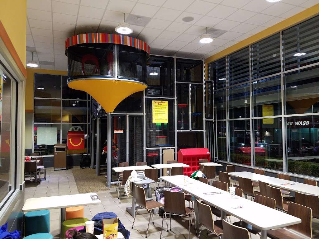 McDonalds | 4396 Montgomery Rd, Ellicott City, MD 21042, USA | Phone: (410) 480-9544