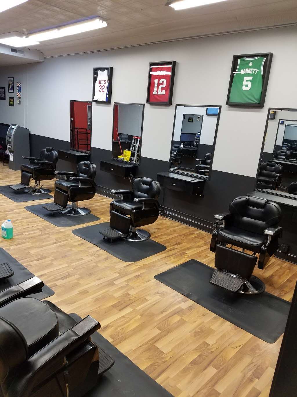 All Starz BarberShop & Beauty Salon | 3653 N Hobart Rd, Hobart, IN 46342, USA | Phone: (219) 942-9100