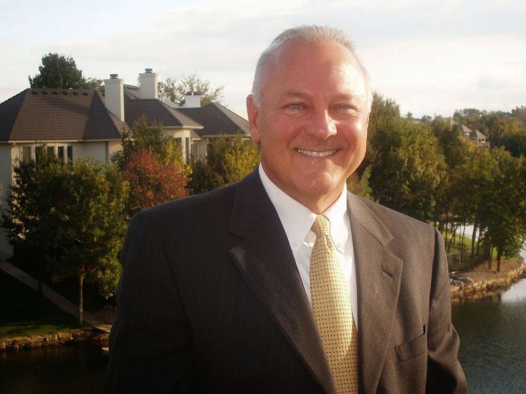 DONALD P. WOODELL, ATTORNEY AT LAW | 649 NE Shoreline Dr, Lees Summit, MO 64064, USA | Phone: (816) 461-7800