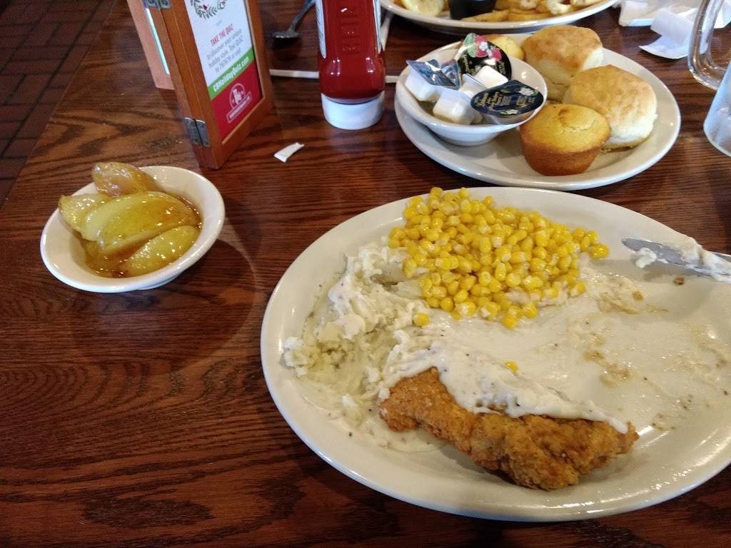 Cracker Barrel Old Country Store | 6700 N 27th St, Lincoln, NE 68521, USA | Phone: (402) 476-4901