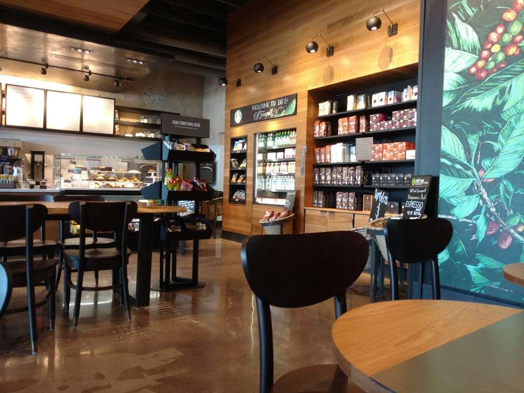 Starbucks | 11435 Spring Mill Rd #200, Carmel, IN 46032, USA | Phone: (317) 502-3888