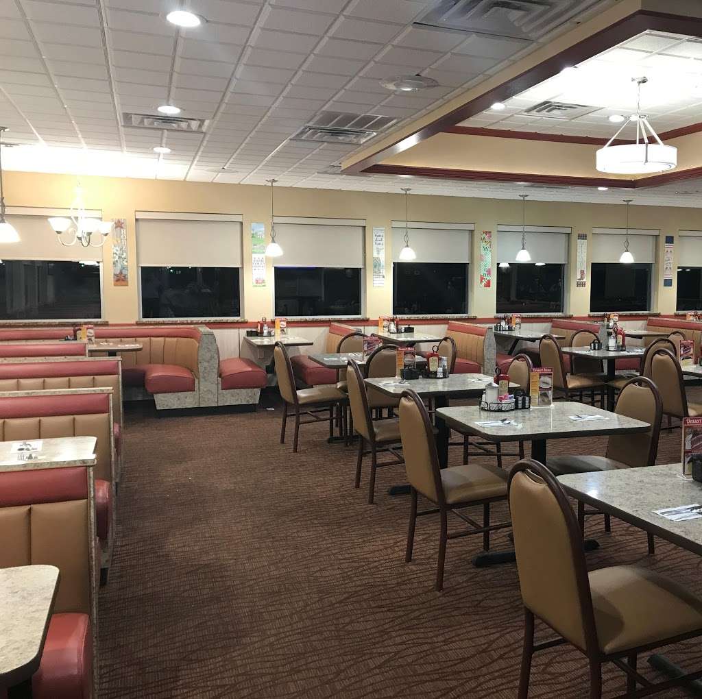 Airport Diner | 15110 Kutztown Rd, Kutztown, PA 19530, USA | Phone: (610) 683-5450