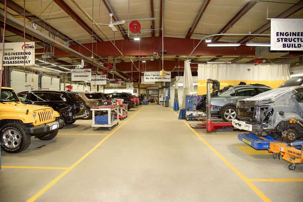 King Collision Centers | 38 Schoosett St, Pembroke, MA 02359, USA | Phone: (781) 826-7575