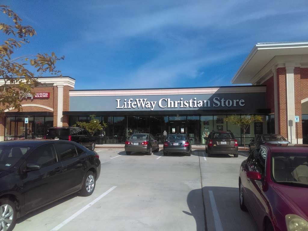 LifeWay Christian Store | 7505 Southwest Fwy, Houston, TX 77074, USA | Phone: (713) 777-7676
