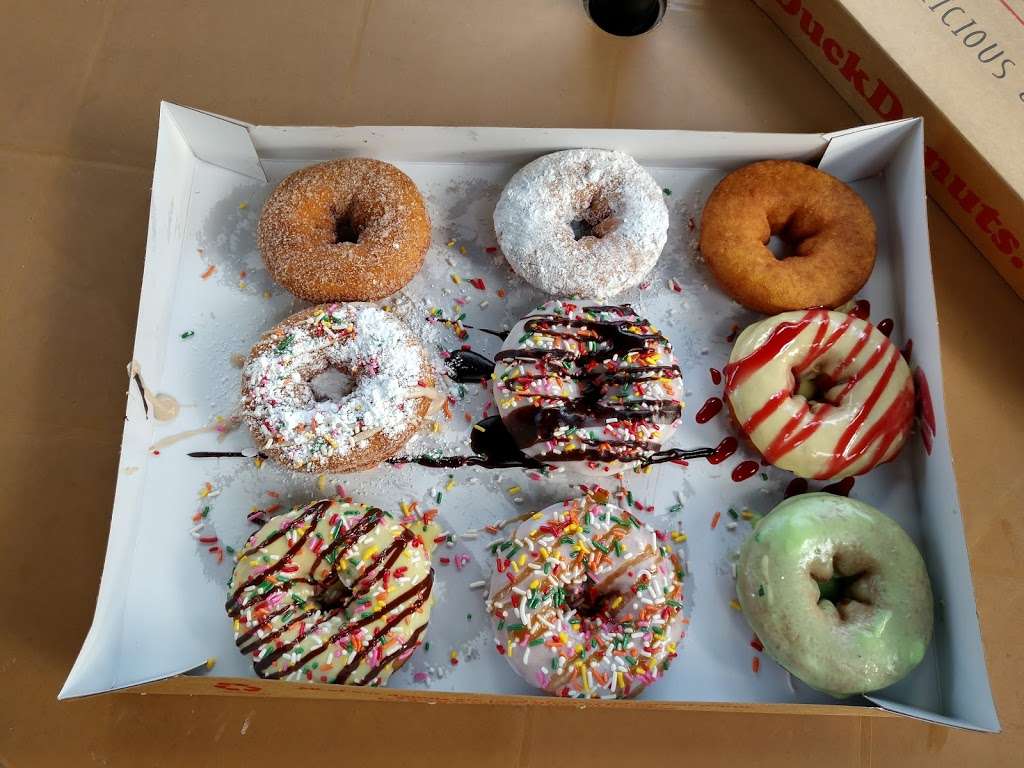 Duck Donuts | 2511 N Harrison St, Arlington, VA 22207, USA | Phone: (703) 300-9174