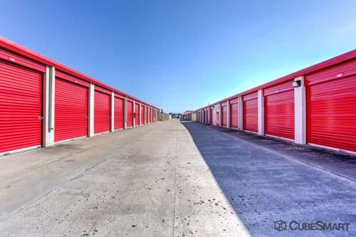 CubeSmart Self Storage | 19840 Farm to Market 1093, Richmond, TX 77407, USA | Phone: (281) 579-1379