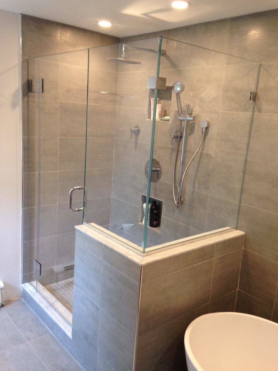 INNOVATION Shower Glass Doors & Sliding Shower Doors | 2900a W Arthur Ave, Milwaukee, WI 53215, USA | Phone: (224) 318-0513