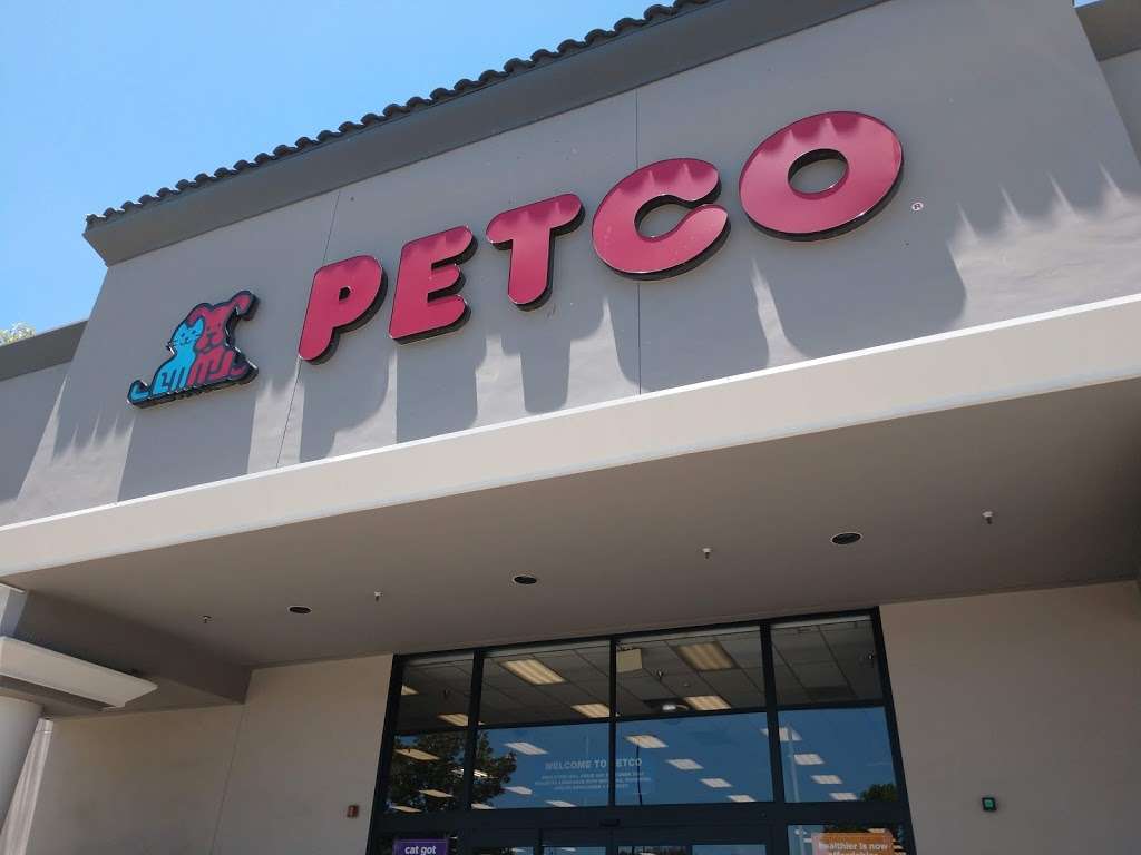 Petco | 1425 N Montebello Blvd, Montebello, CA 90640, USA | Phone: (323) 724-3194