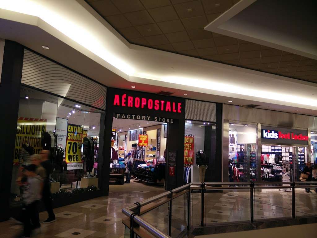 Aéropostale | 1250 Baltimore Pike, Springfield, PA 19064, USA | Phone: (610) 328-0100