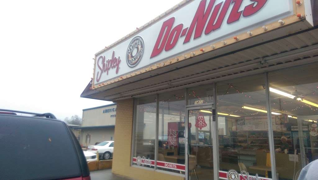 Shipley Do-Nuts | 3417 Aldine Mail Rte Rd, Houston, TX 77039, USA | Phone: (281) 449-3985