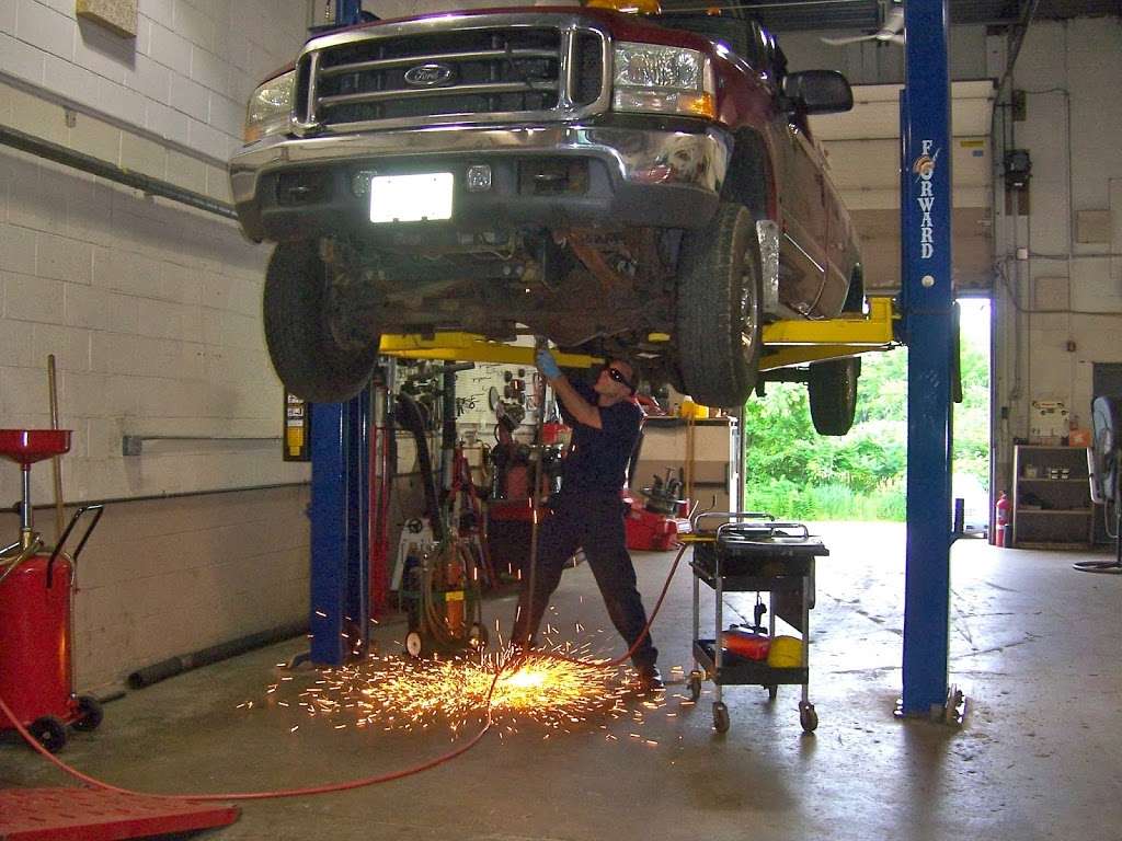 Reliant Auto Repair | 1 Rockingham Rd #5, Londonderry, NH 03053, USA | Phone: (603) 434-2282