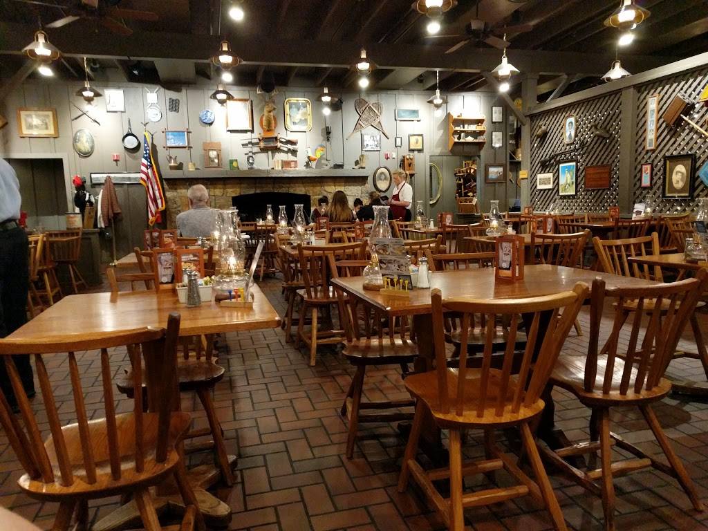 Cracker Barrel Old Country Store | 4300 S Bowen Rd, Arlington, TX 76016, USA | Phone: (817) 465-9583