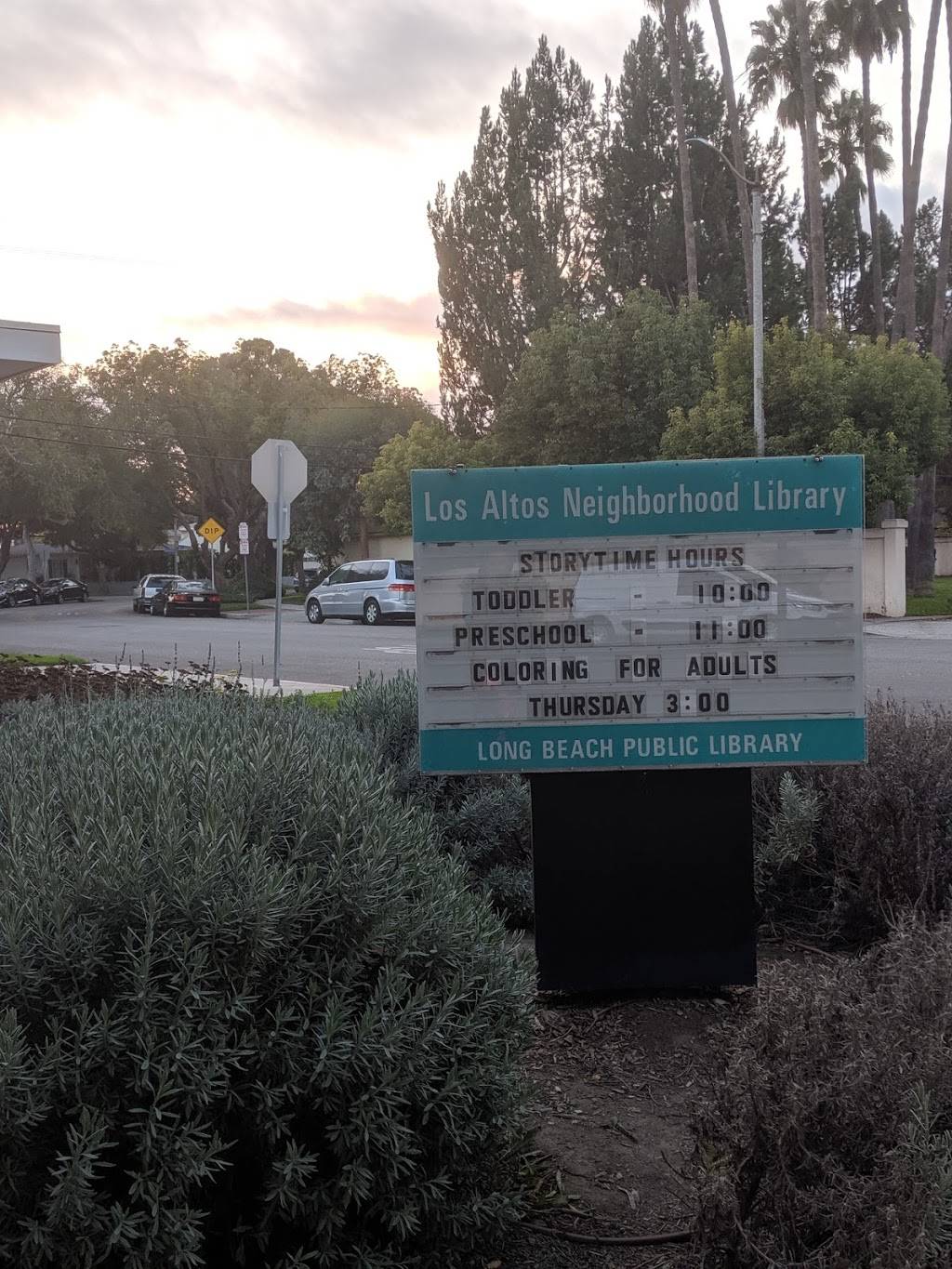 Los Altos Neighborhood Library | 5614 E Britton Dr, Long Beach, CA 90815, USA | Phone: (562) 570-1045