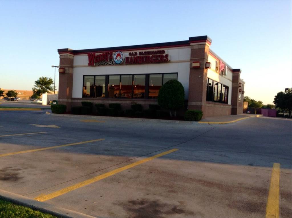 Wendys | 6250 Oakmont Blvd, Fort Worth, TX 76132, USA | Phone: (817) 900-0684