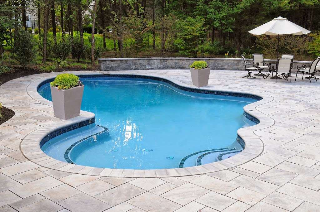 Carlton Pools | 1472 Wilmington Pike, West Chester, PA 19382, USA | Phone: (610) 459-3334