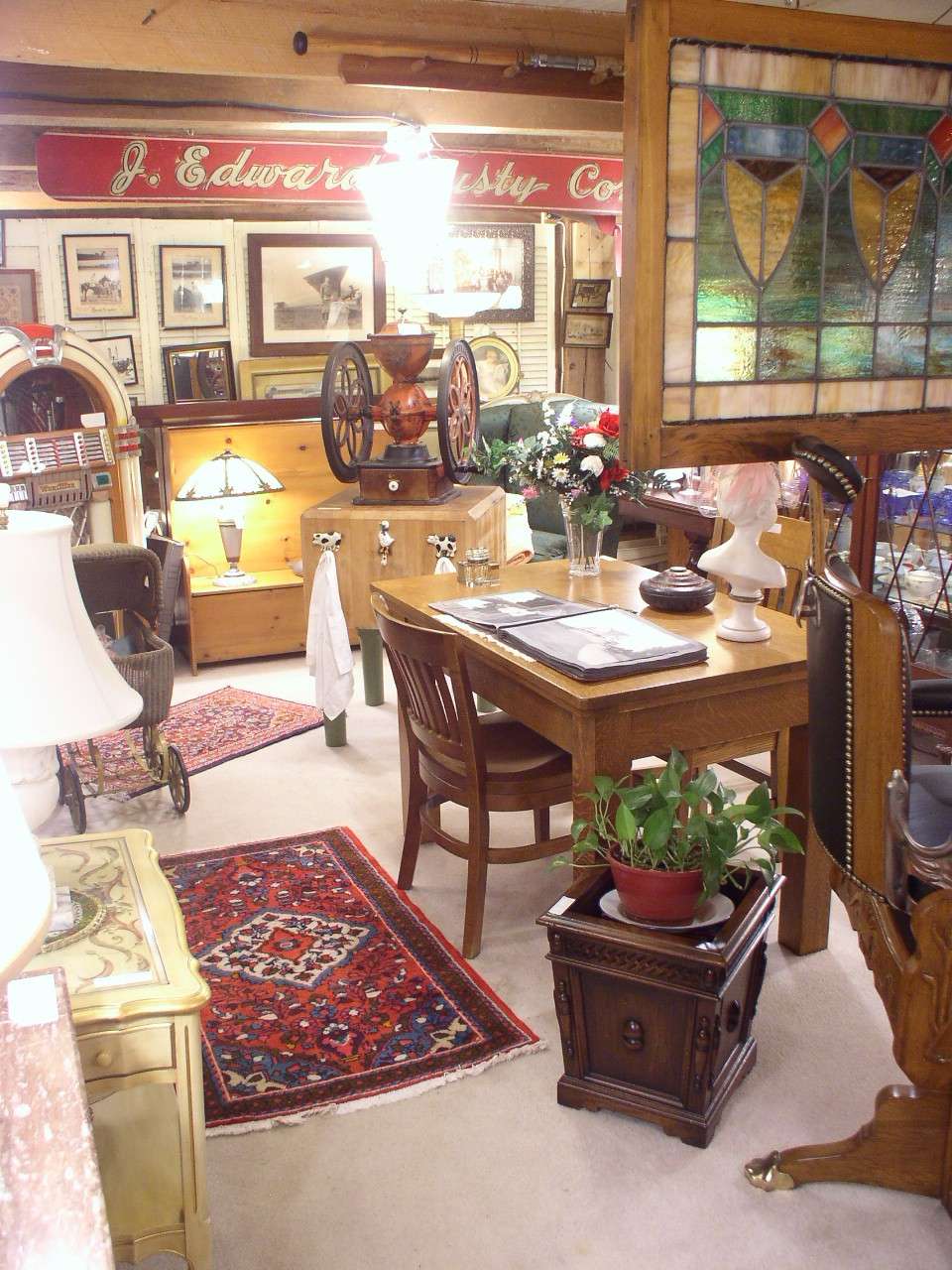 Carriage Barn Antiques | 1494 Fairview Rd, Clarks Summit, PA 18411, USA | Phone: (570) 587-5405