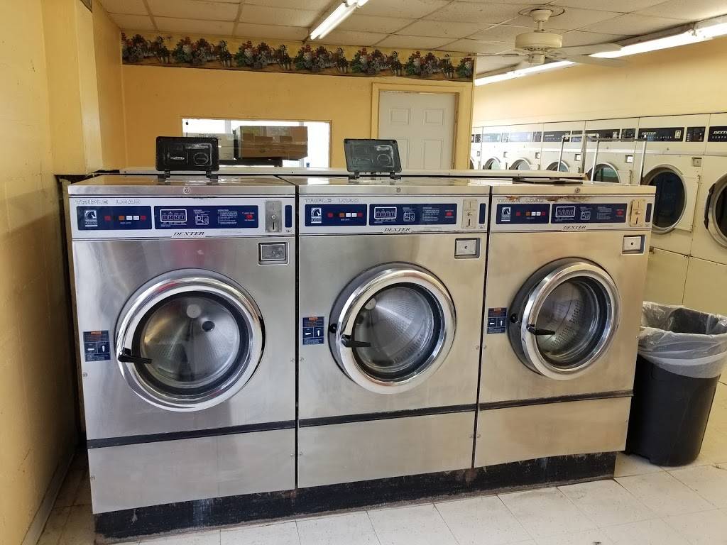 Laundry Shop Coin Laundromat | 723 Houston St, Portland, TX 78374, USA | Phone: (361) 563-1564