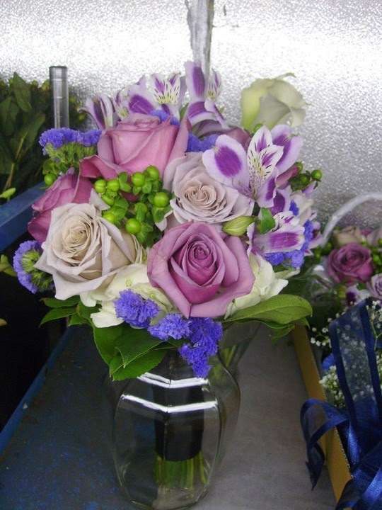 London Flower & Variety Incorporated | 12301 McNulty Rd, Philadelphia, PA 19154, USA | Phone: (215) 268-3080