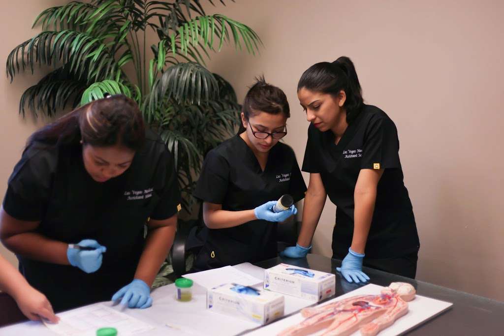 Las Vegas Medical Assistant School | 1701 N Green Valley Pkwy c, Henderson, NV 89074, USA | Phone: (702) 527-3047