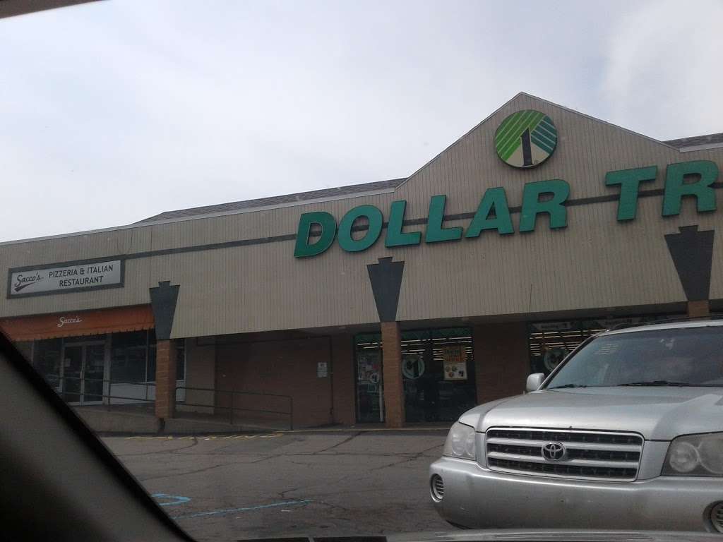 Dollar Tree | 208 Meadow Ave, Scranton, PA 18505, USA | Phone: (570) 963-1824