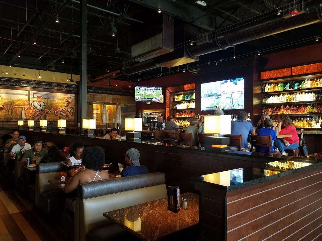 BJs Restaurant & Brewhouse | 8103 International Dr, Orlando, FL 32819, USA | Phone: (321) 732-8190