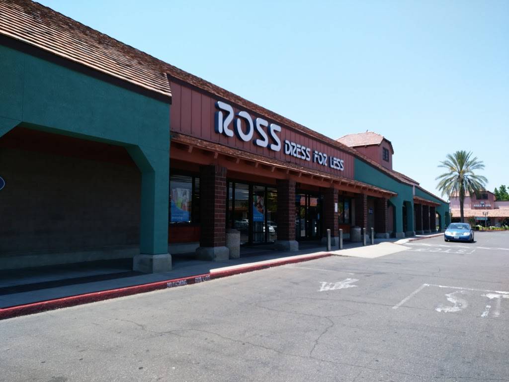 Ross Dress for Less | 90 W Shaw Ave, Clovis, CA 93612, USA | Phone: (559) 298-4835