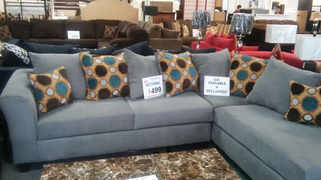 Affordable Furniture 610 | 5700 South Loop E F, Houston, TX 77033, USA | Phone: (713) 738-6920