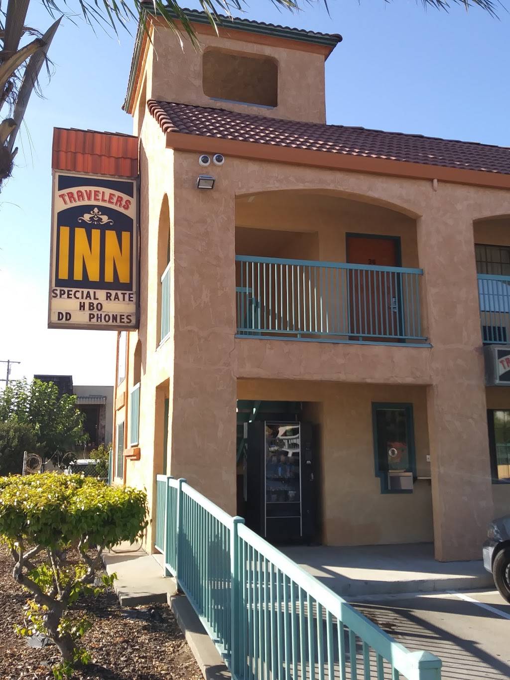 Travelers Inn | 17290 Foothill Blvd, Castro Valley, CA 94546, USA | Phone: (510) 276-3660