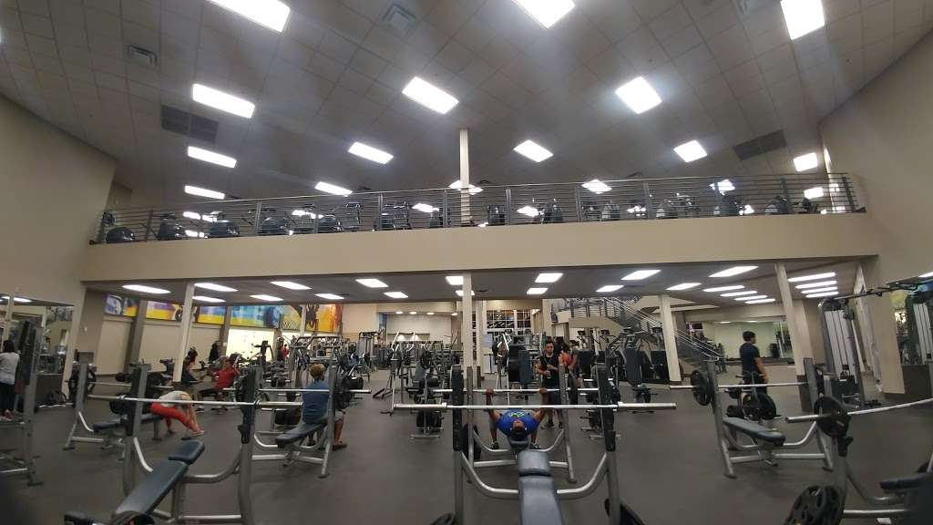 LA Fitness | 9244 West Sam Houston Pkwy N, Houston, TX 77064, USA | Phone: (281) 640-9946