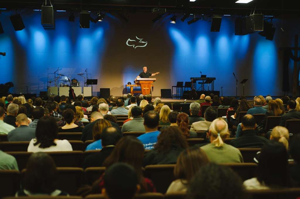 Calvary Chapel Old Bridge | 123 White Oak Ln, Old Bridge, NJ 08857, USA | Phone: (732) 679-9222