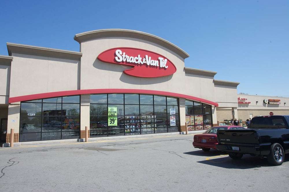 Strack & Van Til | 4725 Indianapolis Blvd, East Chicago, IN 46312, USA | Phone: (219) 378-1300