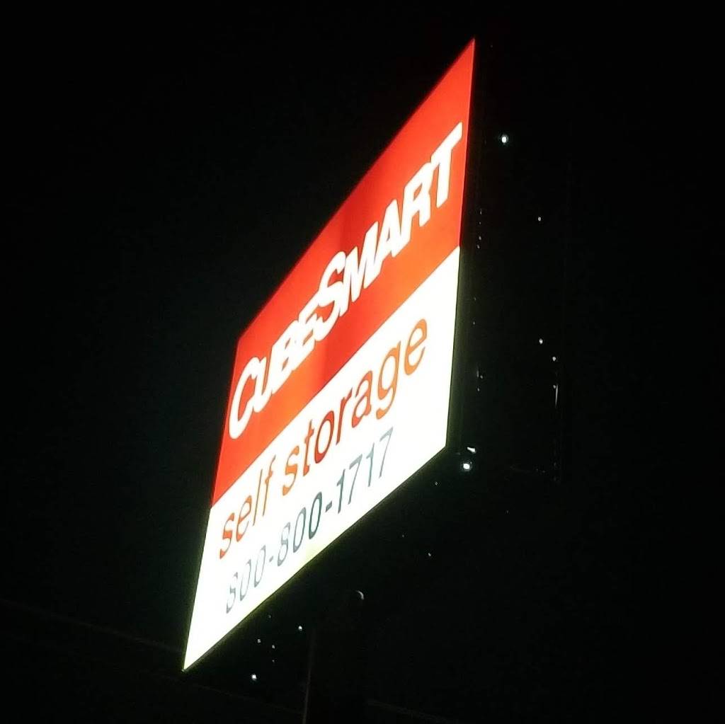 CubeSmart Self Storage | 7201 North Fwy, Fort Worth, TX 76131, USA | Phone: (817) 232-7883