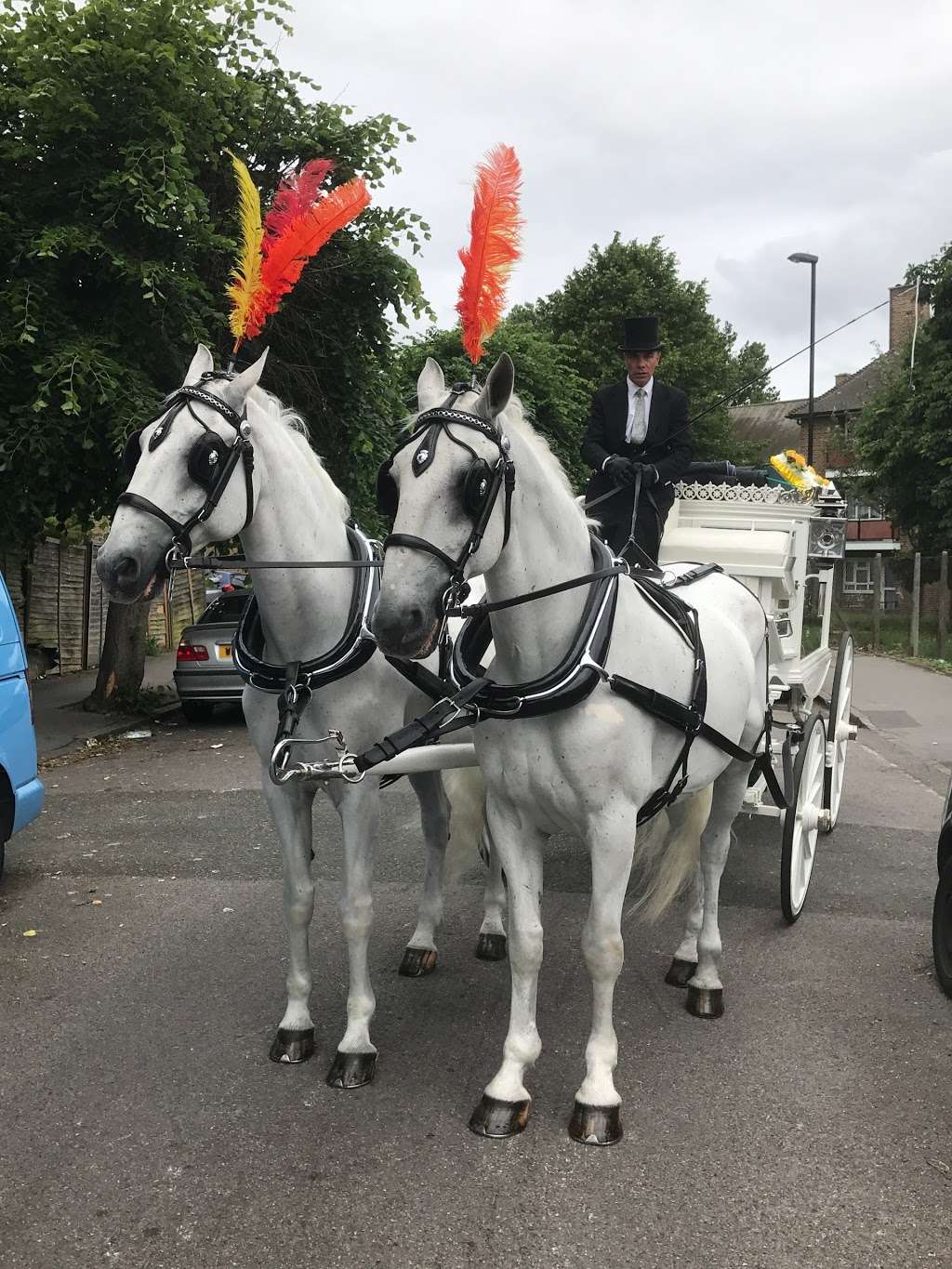 Rowland Brothers Funeral Directors & Memorial Masons - New Addin | 32 The Parade, New Addington, Croydon CR0 0JD, UK | Phone: 01689 842046