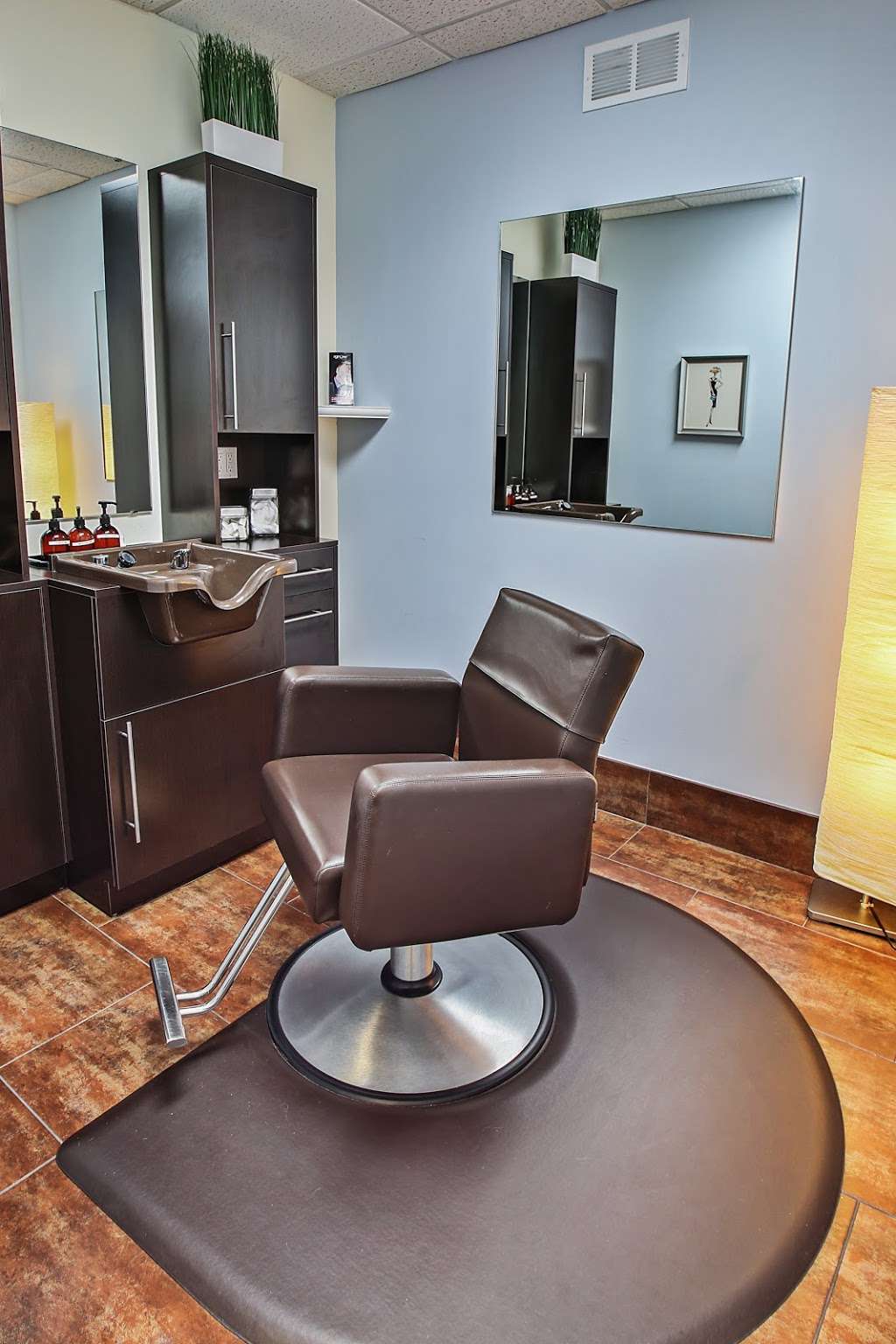 Hair Professionals | 5651 Corporate Way Suite 2, West Palm Beach, FL 33407, USA | Phone: (561) 640-0990