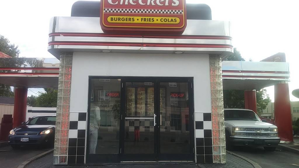 Checkers | 1205 W North Ave, Milwaukee, WI 53205, USA | Phone: (414) 263-1717