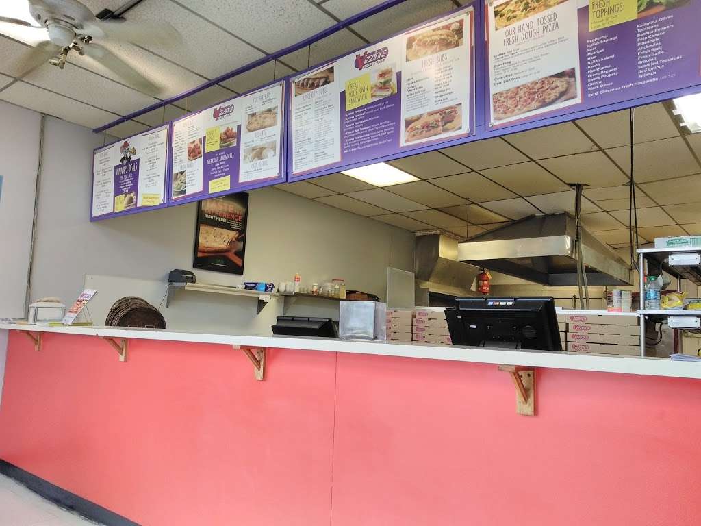 Vizzinis Pizza N Subs | 1370 Cape St Claire Rd, Annapolis, MD 21409, USA | Phone: (410) 757-8600