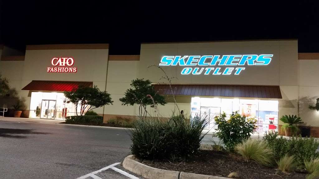 SKECHERS Retail | 5347 W Loop 1604 N #107, San Antonio, TX 78253, USA | Phone: (210) 688-9476