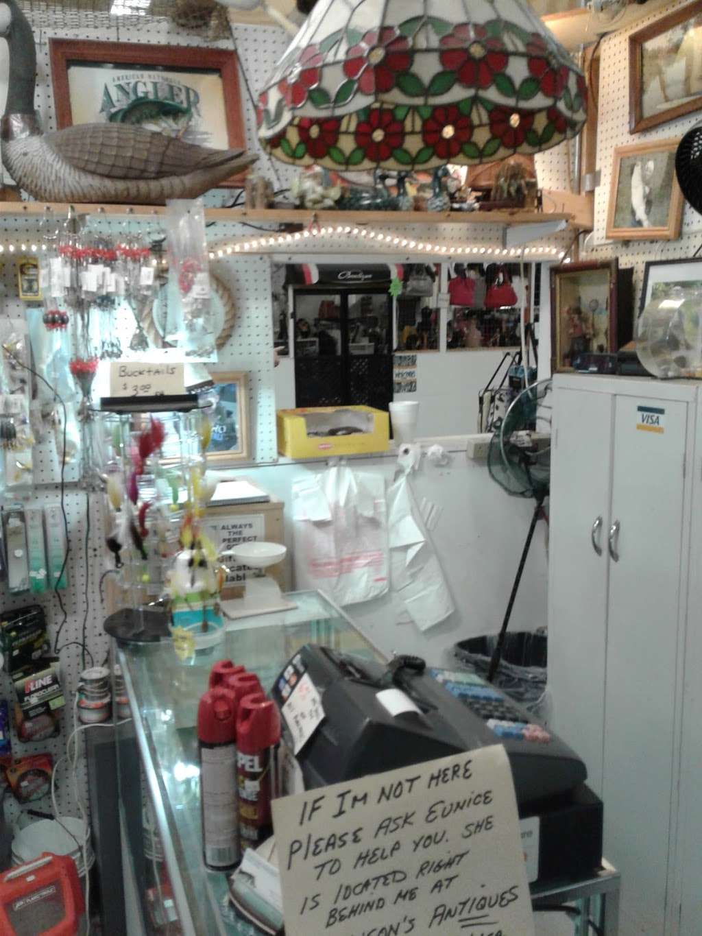Bobber Bobs Tackle Shop | 1000 Joppa Farm Rd, Joppa, MD 21085, USA | Phone: (410) 322-5079
