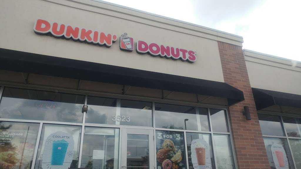 Dunkin Donuts | 3523 Diamond Dr, McHenry, IL 60051, USA | Phone: (815) 385-3820