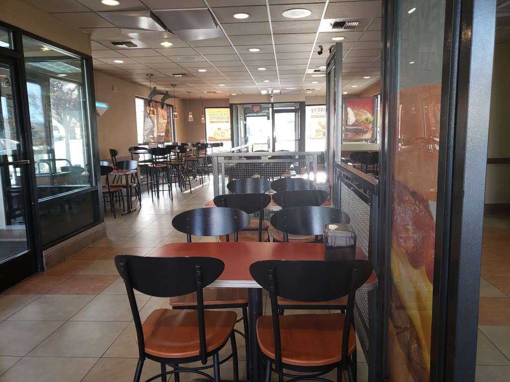 Jack in the Box | 73 Frazier Mountain Park Rd, Lebec, CA 93243, USA | Phone: (661) 248-2360