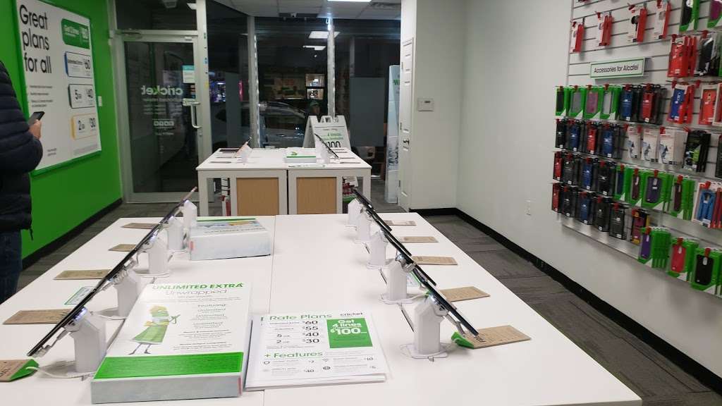 Cricket wireless | 1396 Forest Ave, Staten Island, NY 10302, USA | Phone: (718) 818-0696