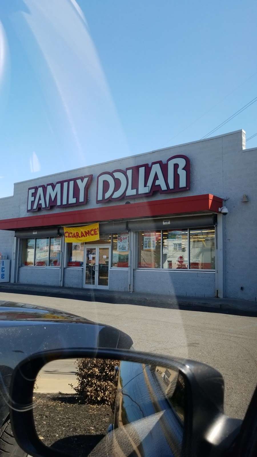 Family Dollar | 5814 Woodland Ave, Philadelphia, PA 19143, USA | Phone: (215) 729-4219