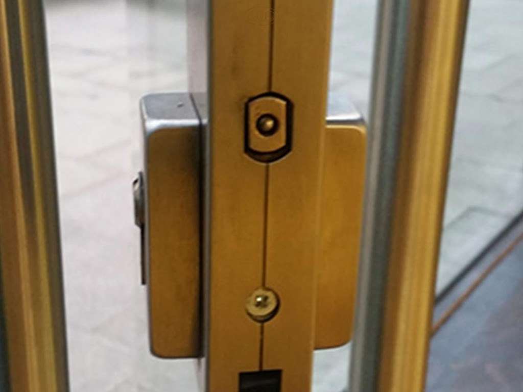 Edison Emergency Locksmith | 785 US-1 #1, Edison, NJ 08817, USA | Phone: (732) 258-2418