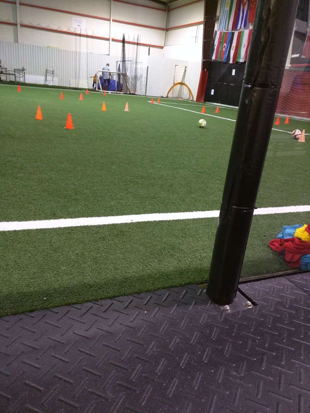 Memorial Indoor Soccer Academy | 1322 S Dairy Ashford Rd, Houston, TX 77077, USA | Phone: (713) 929-3577