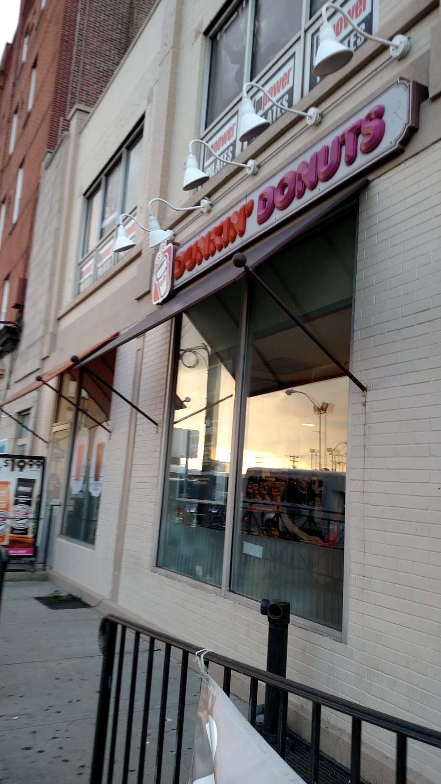 Dunkin | 1 Hudson Pl, Hoboken, NJ 07030, USA | Phone: (201) 656-6061