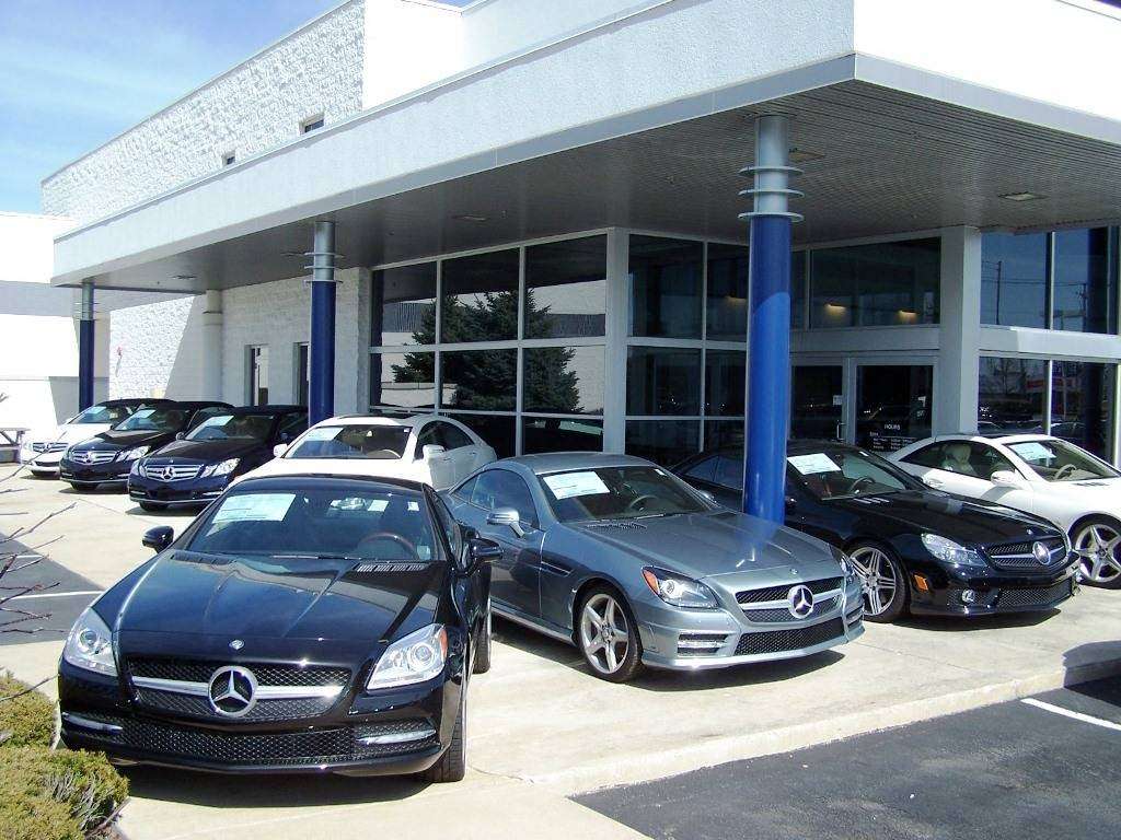 Mercedes-Benz Of Orland Park | 8430 W 159th St, Orland Park, IL 60462, USA | Phone: (708) 460-0400