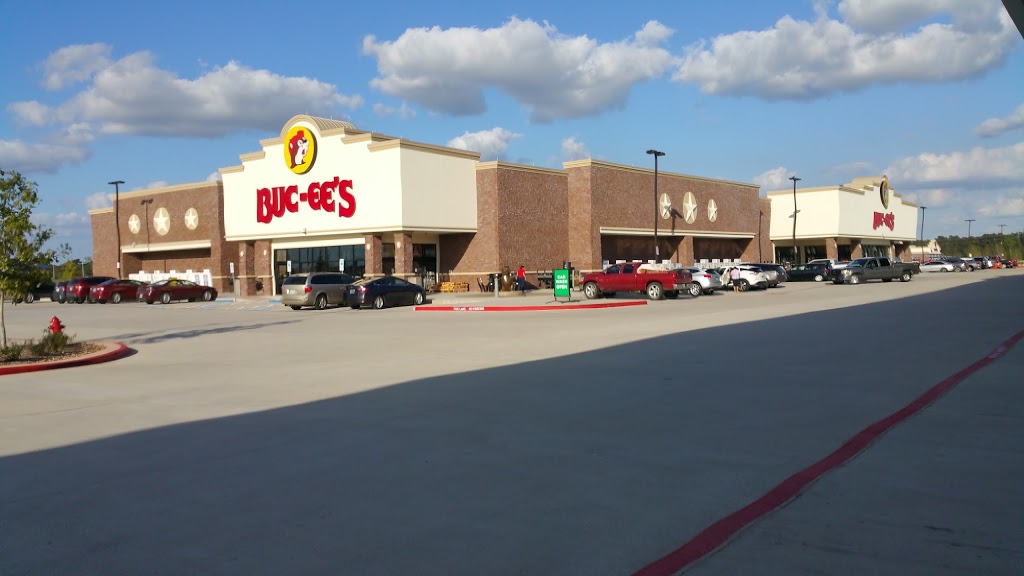 Bucees Gas Station | 27700 Katy Fwy, Katy, TX 77494, USA