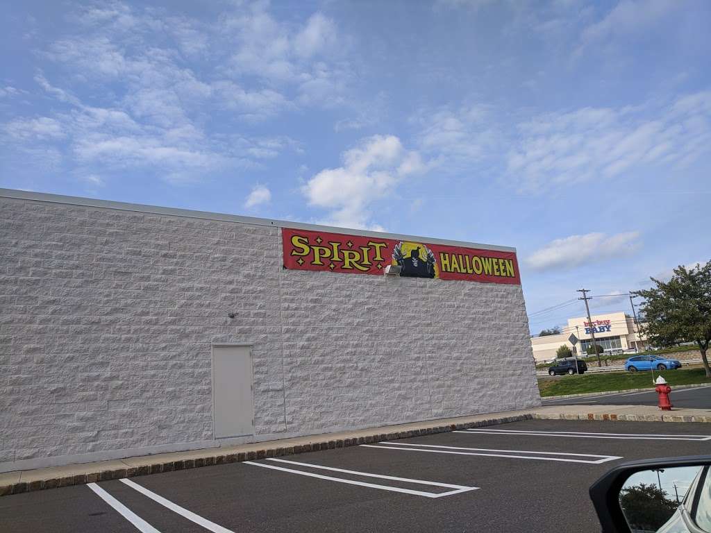 Spirit Halloween | 451 NJ-28, Raritan, NJ 08869, USA | Phone: (866) 586-0155