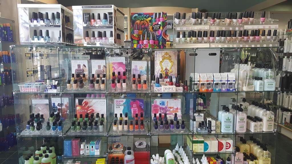 Helens Beauty Supply & Salon | 15760 La Forge St, Whittier, CA 90603, USA | Phone: (562) 943-7313